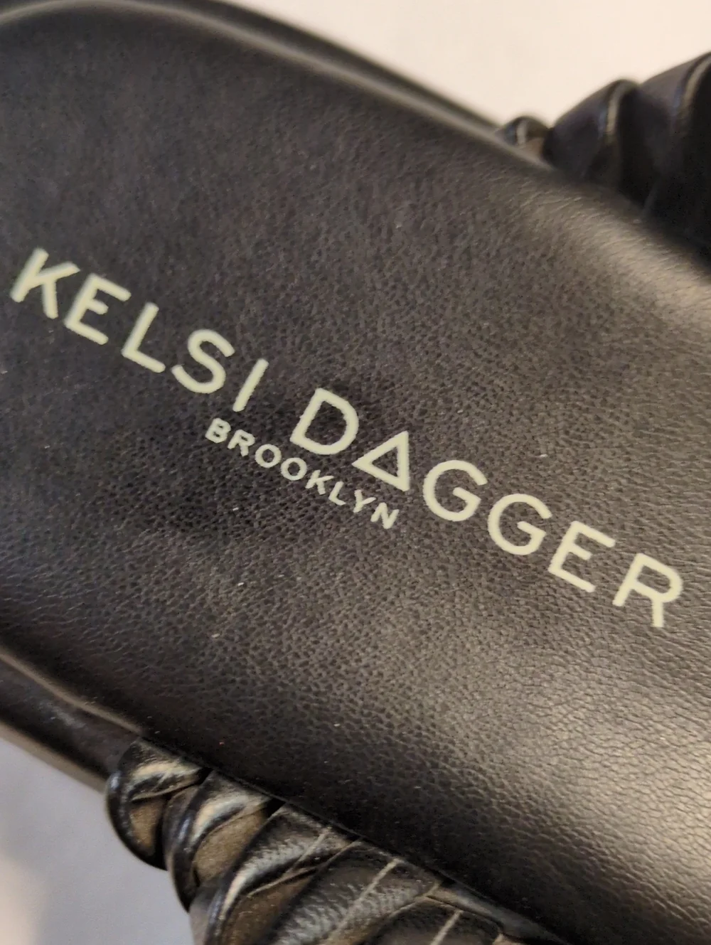 Kelsi Dagger kelsi dagger